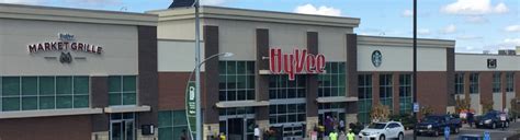 Hyvee eagan - Aug 15, 2021 · 50 Cent is in the middle of visiting Hy-Vee grocery stores in Minnesota, Iowa, South Dakota, Illinois, Missouri and Nebraska over a 15-day span. He is promoting his Branson Cognac and Le Chemin du ...